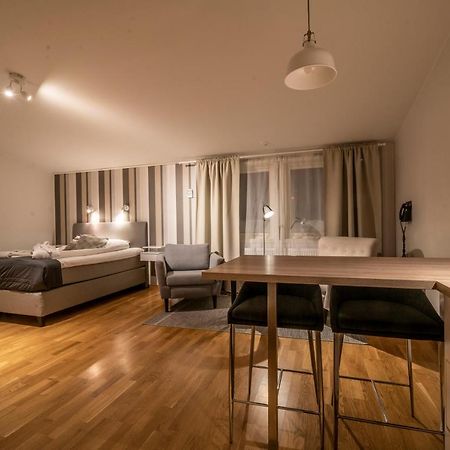 Simloc Hotel Drottninggatan أريبلوج المظهر الخارجي الصورة
