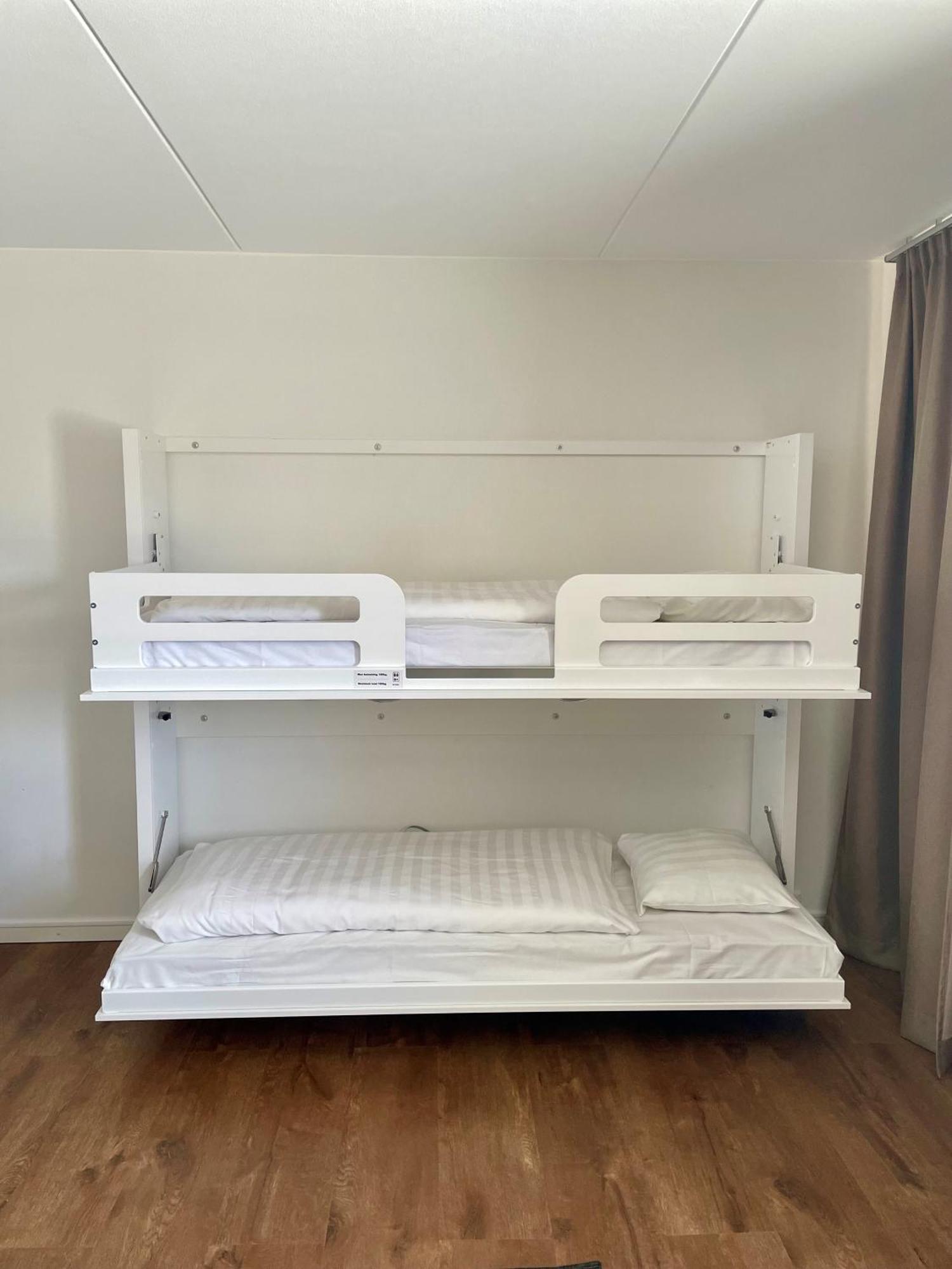Simloc Hotel Drottninggatan أريبلوج المظهر الخارجي الصورة
