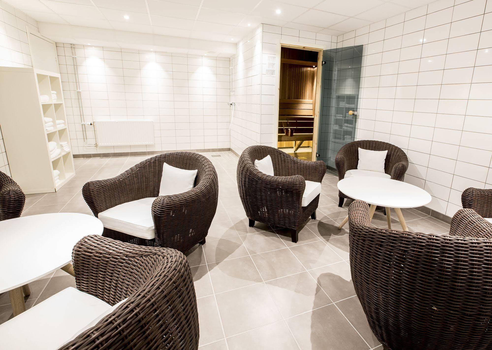 Simloc Hotel Drottninggatan أريبلوج المظهر الخارجي الصورة
