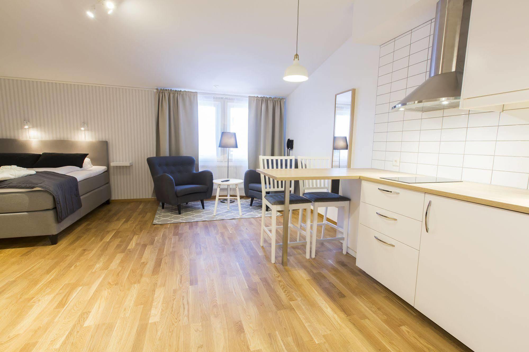 Simloc Hotel Drottninggatan أريبلوج المظهر الخارجي الصورة